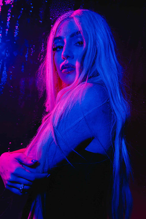 Poster Ava Max - Artistas Pop
