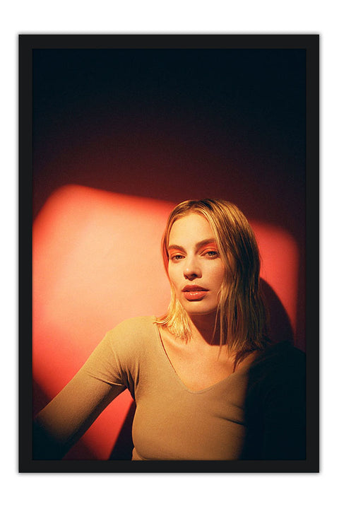 Poster Margot Robbie - Atriz