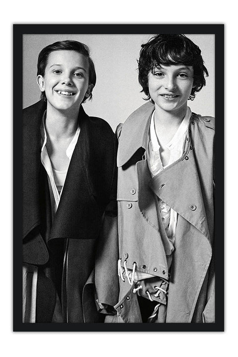 Poster Millie Bob Brown e Finn Wolfhard - Stranger Things - Atores
