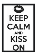 Poster Colecao Keep Calm And Kiss On - Frases