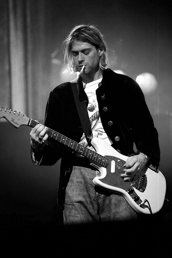 Poster Kurt Cobain - Nirvana - Fotografia em Preto e Branco - Bandas de Rock - Pôster sem moldura