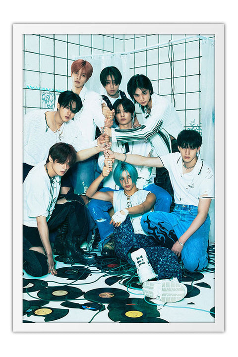 Poster Stray Kids - K-Pop - Artistas Pop - Moldura branca