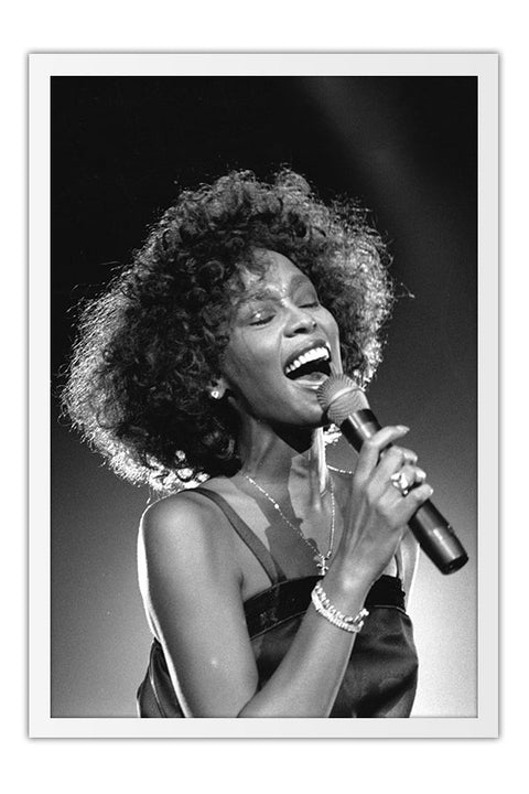 Poster Whitney Houston - Artistas Pop - Moldura branca