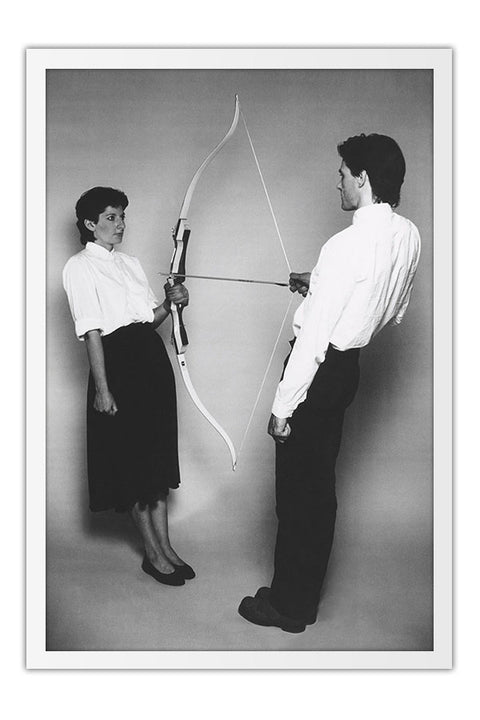 Poster Casal Arco e Flecha - Preto e Branco - Fotografias - Moldura branca
