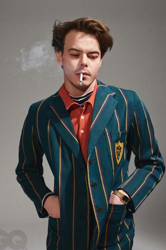 Poster Charlie Heaton - Stranger Things - Ator - Séries