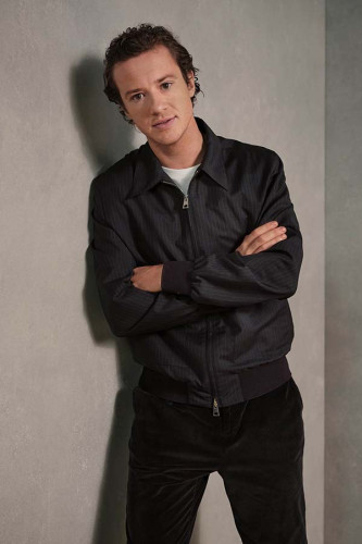 Poster Joseph Quinn - Stranger Things - Ator - Séries