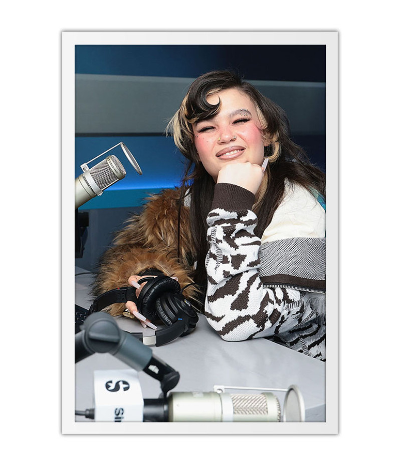 Poster Lola Young - Artistas Pop