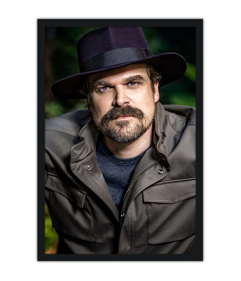 Poster David Harbour - Stranger Things - Ator - Séries
